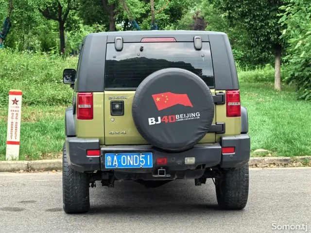 Beijing BJ40L 2017 · 4.4 MT