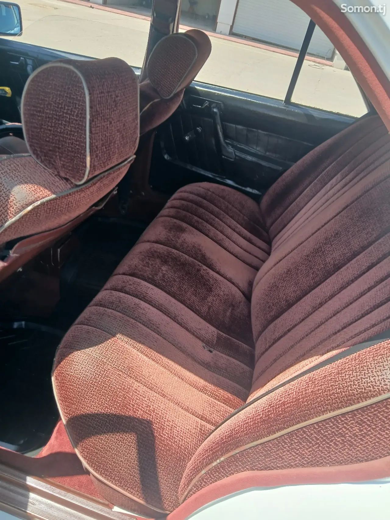 Mercedes-Benz W201 1989 · 2.0 MT