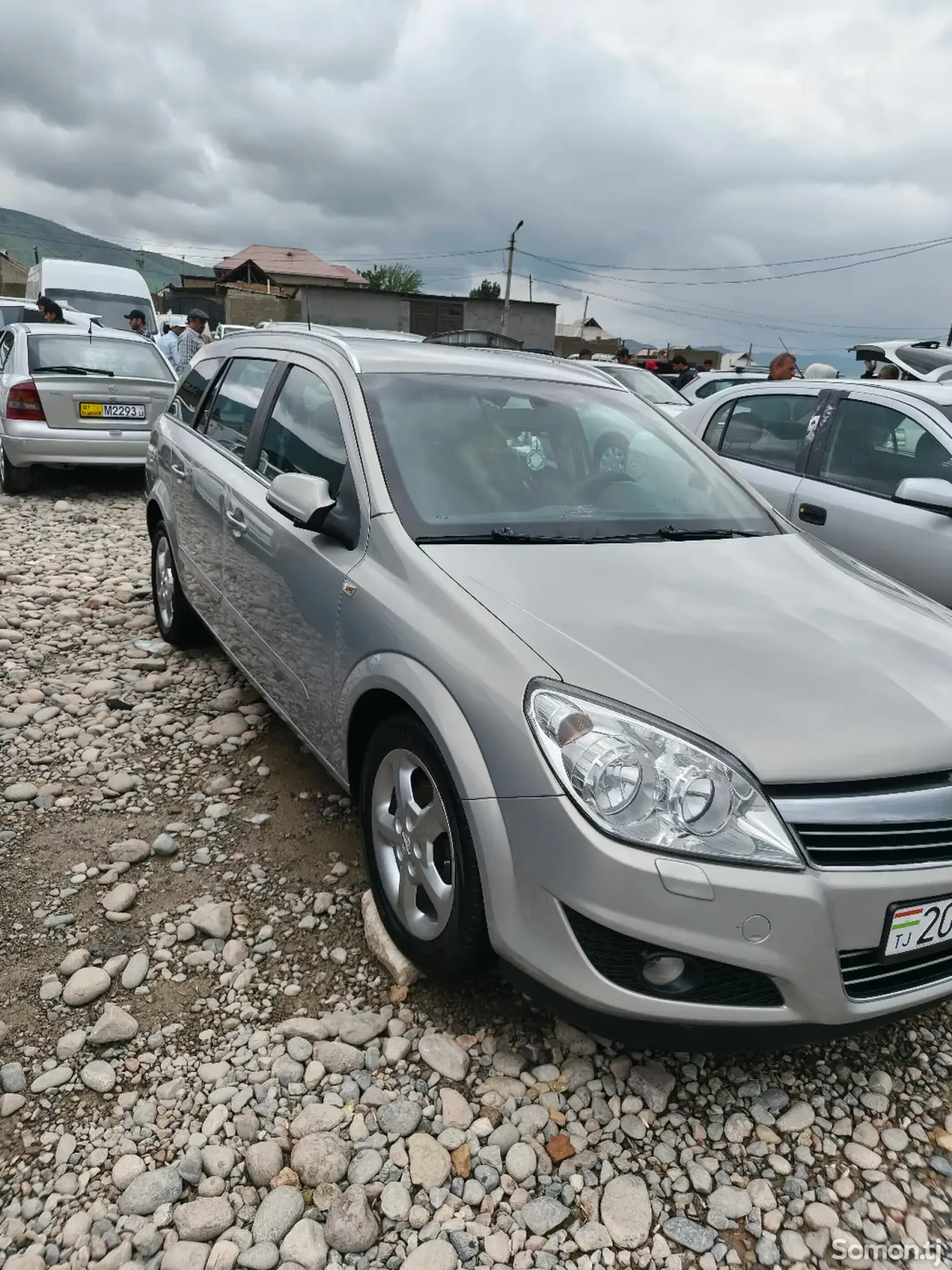Opel Astra H 2007 · 1.6 MT