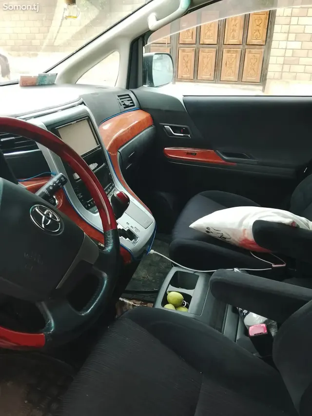 Toyota Vellfire 2008 · 2.4 AT