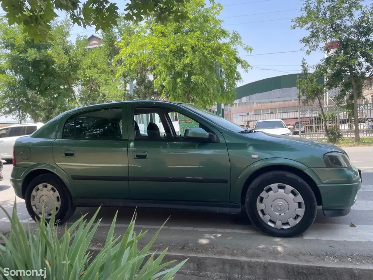 Opel Astra G 1999 · 1.6 MT
