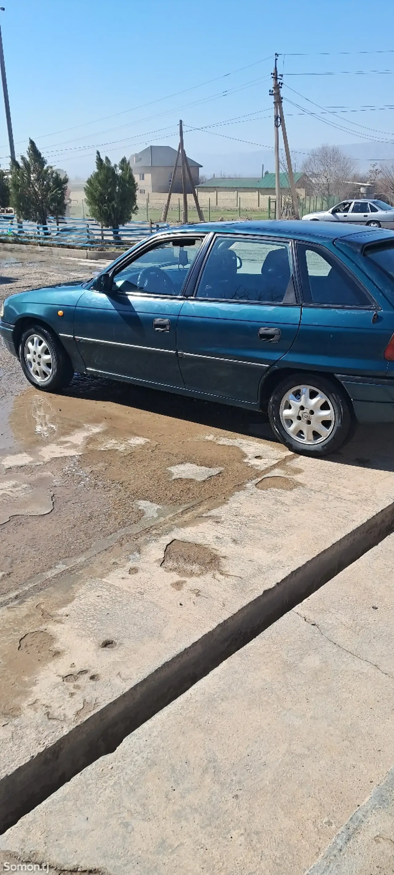 Opel Astra F 1997 · 1.6 MT