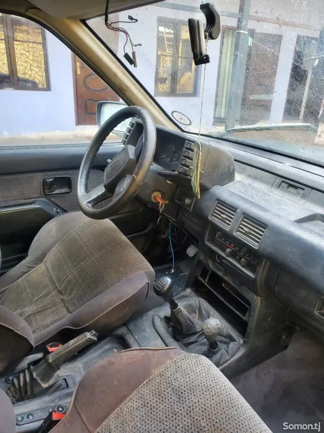 Opel Frontera 1997 · 2.2 MT