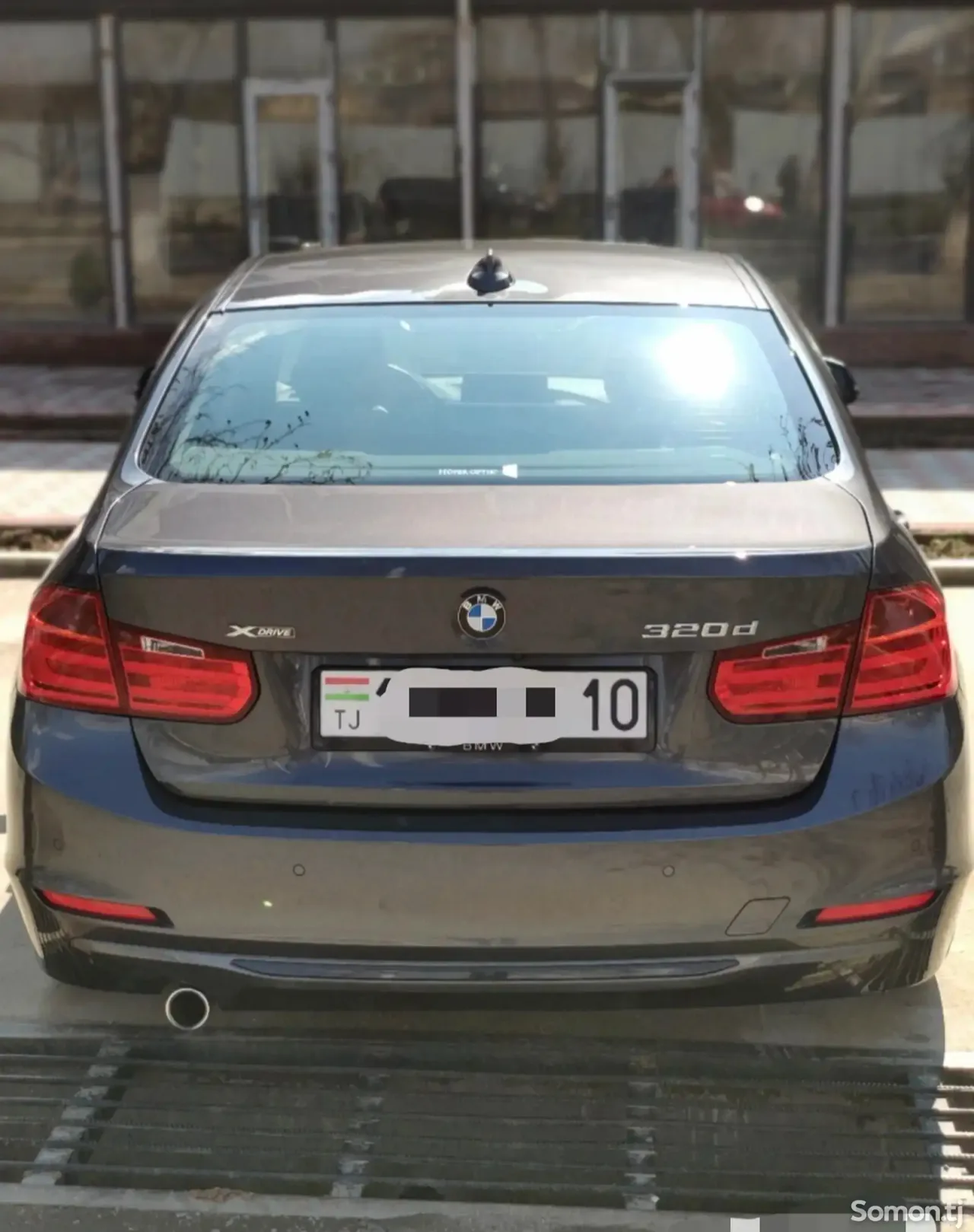 BMW 3 series 2014 · 2.0 AT