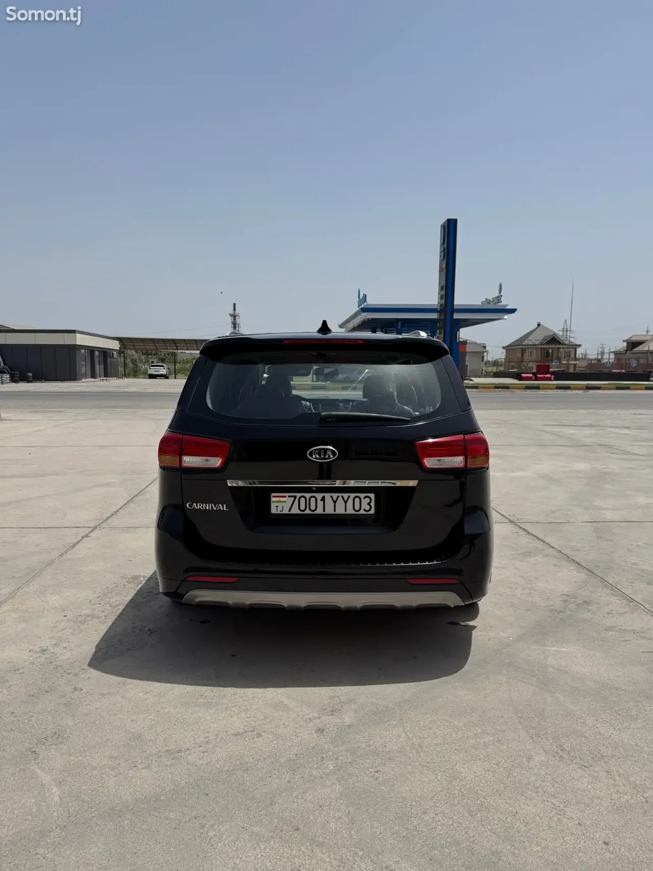 Kia Carnival 2014 · 2.2 AT
