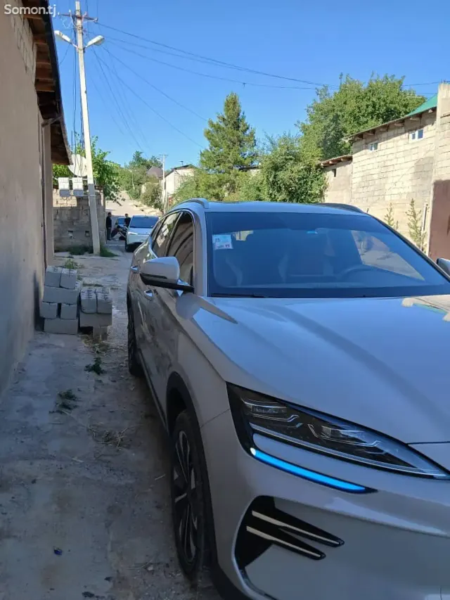 BYD Song Plus 2025 · AMT