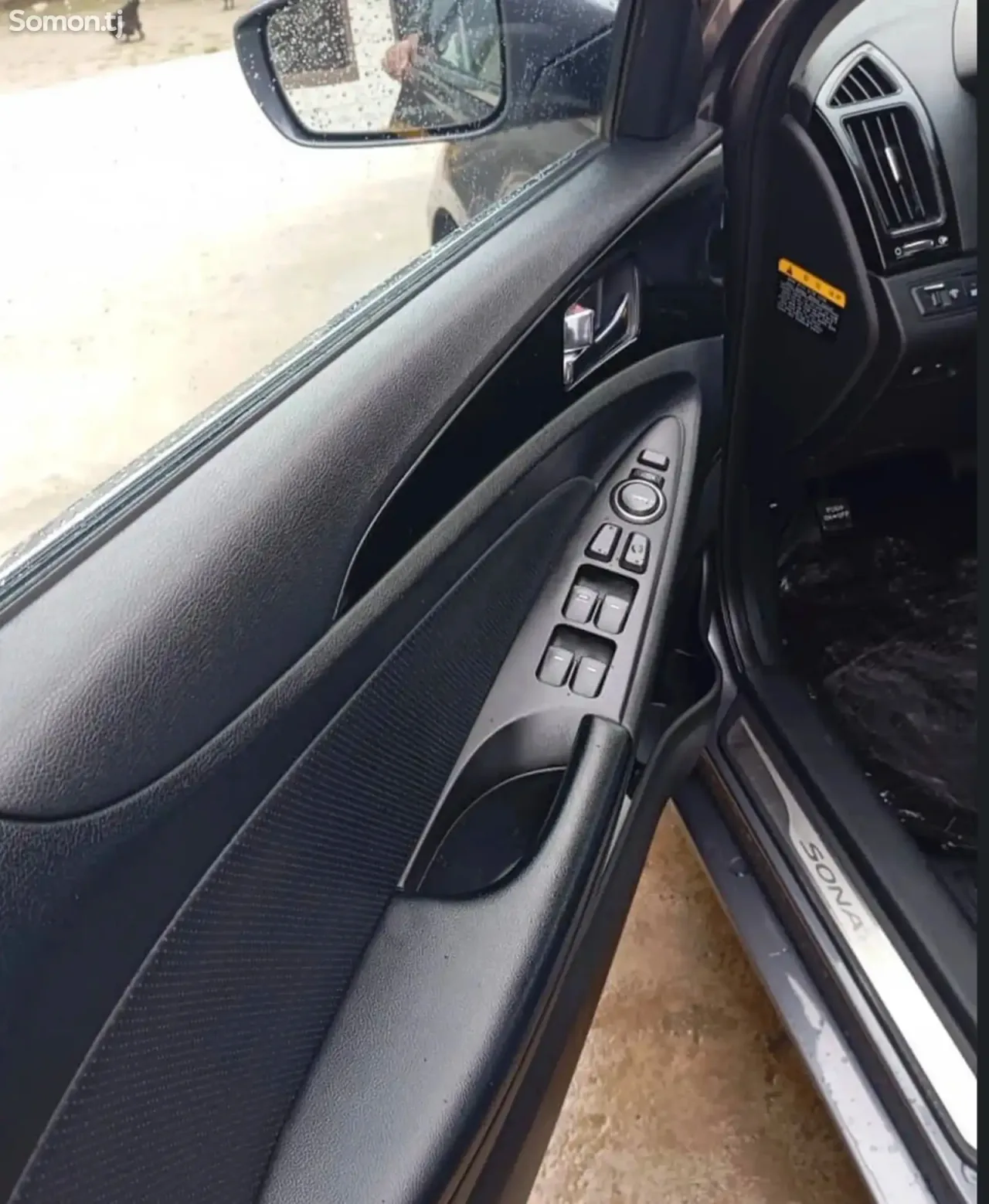 Hyundai Sonata 2010 · 2.4 AT