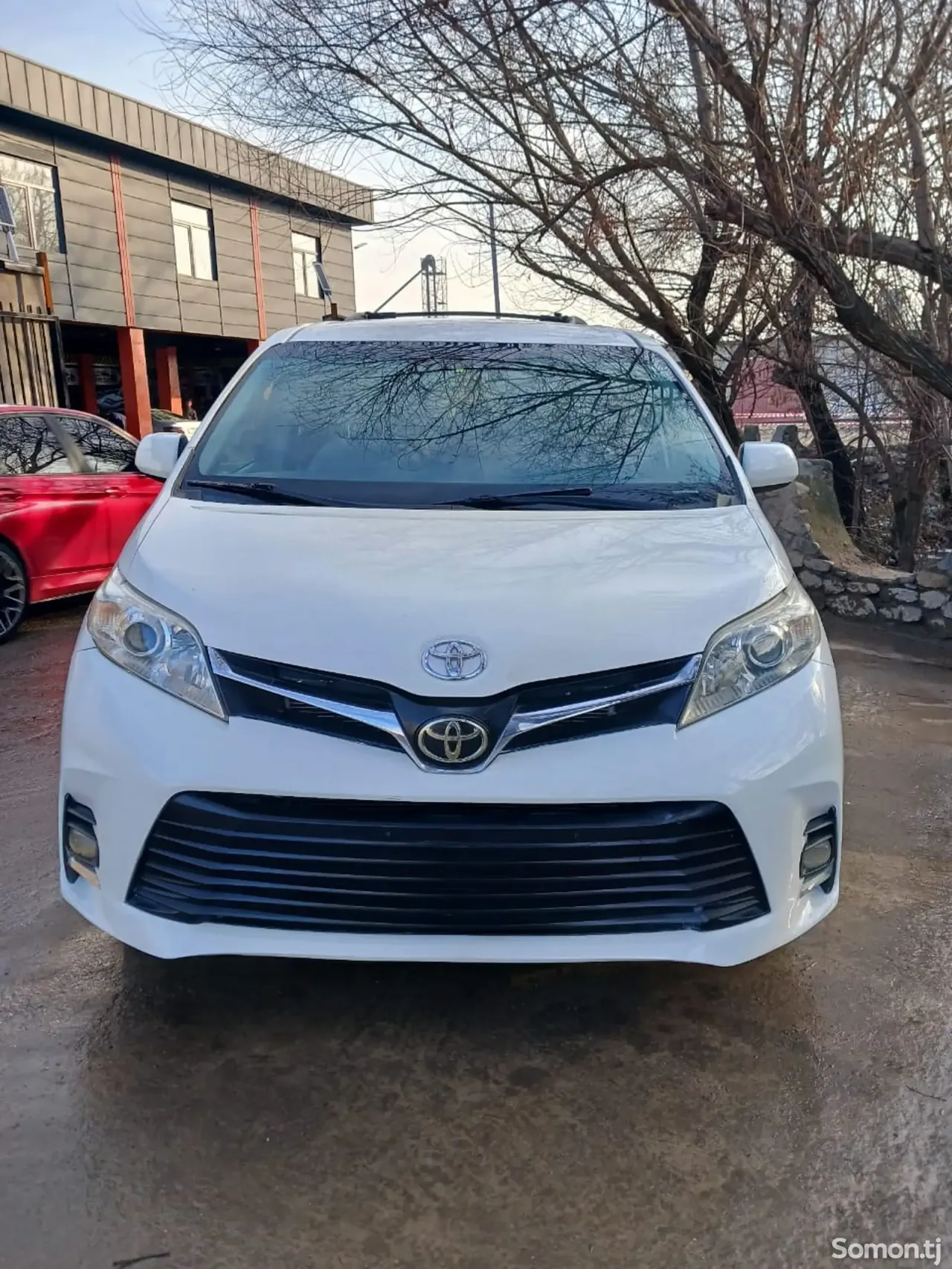 Toyota Sienna 2015 · 3.5 AT