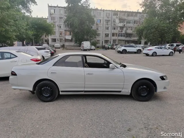 Toyota Mark II 1993 · 2.0 AT