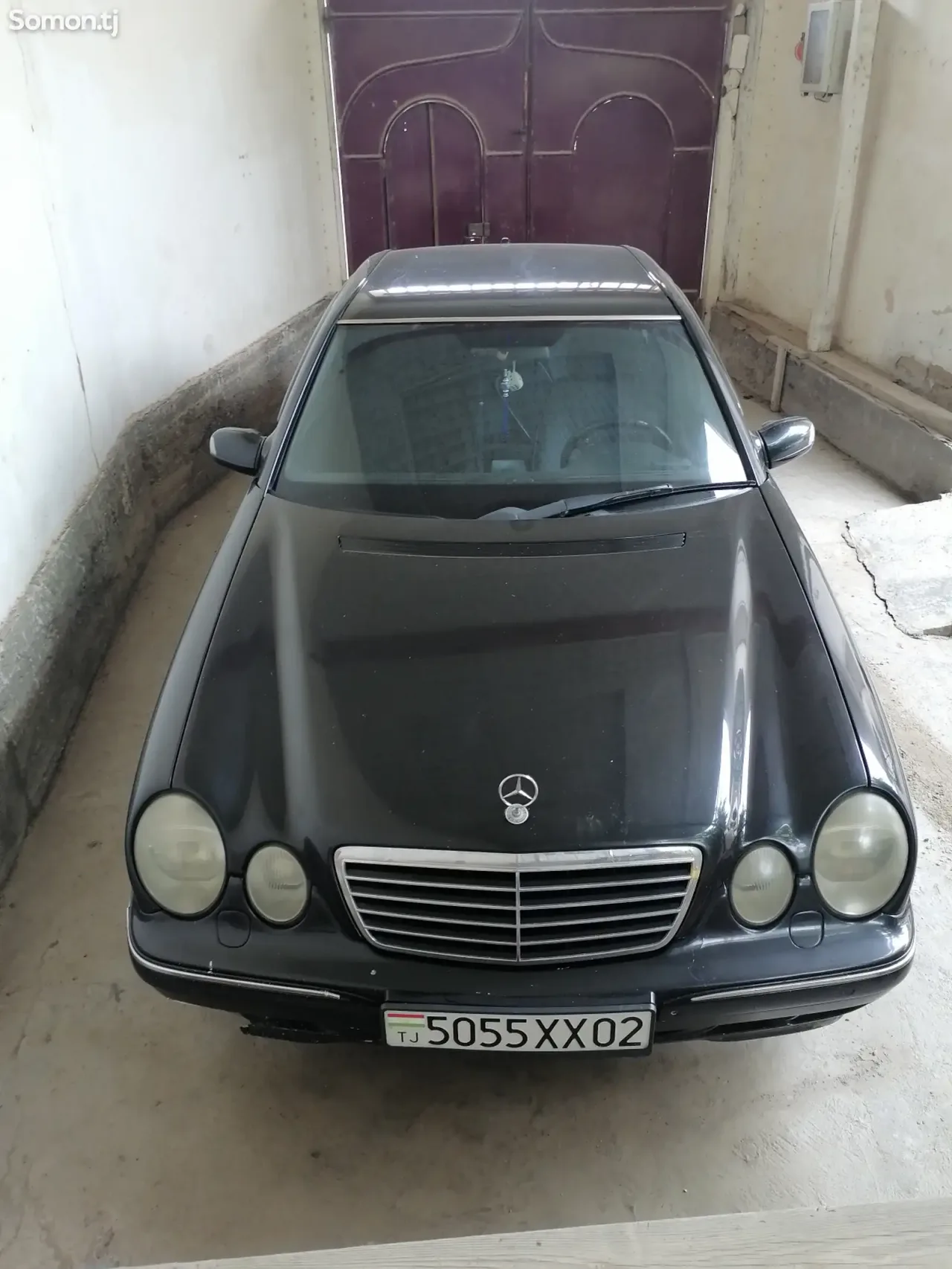 Mercedes-Benz E class 2001 · 3.2 AT