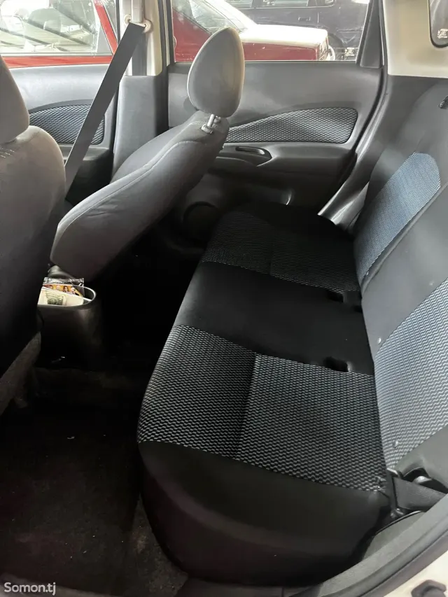 Nissan Note 2014 · 1.4 AT