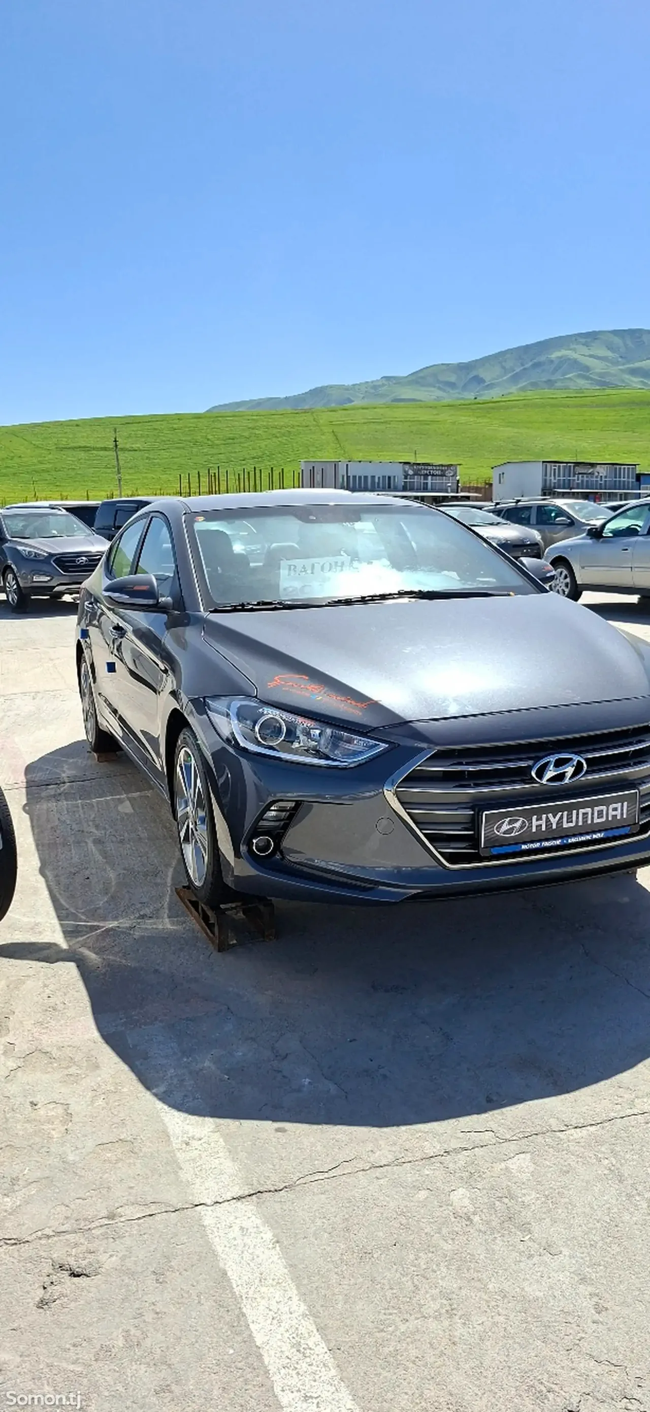 Hyundai Avante 2016 · 1.6 AT