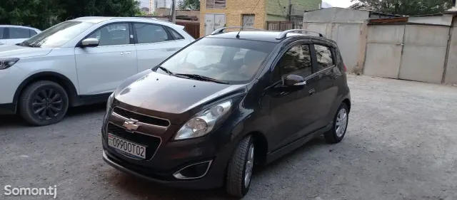 Chevrolet Spark 2014 · 1.1 AT