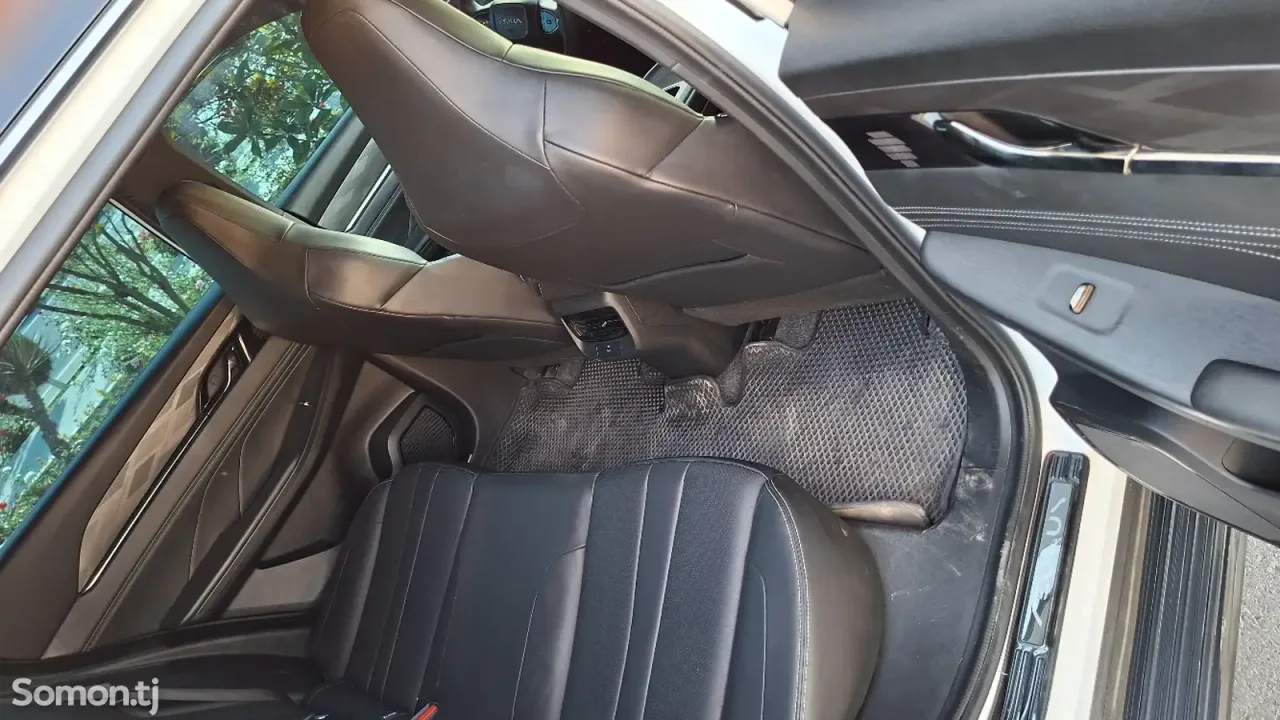 Dongfeng L7 2025 · AMT