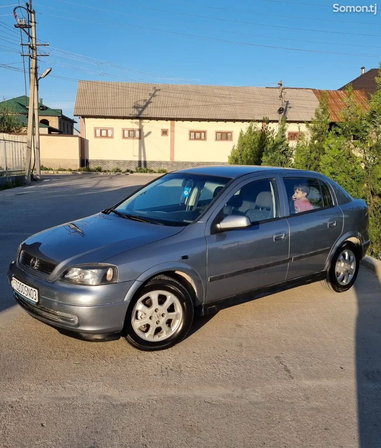 Opel Astra G 2001 · 1.6 MT