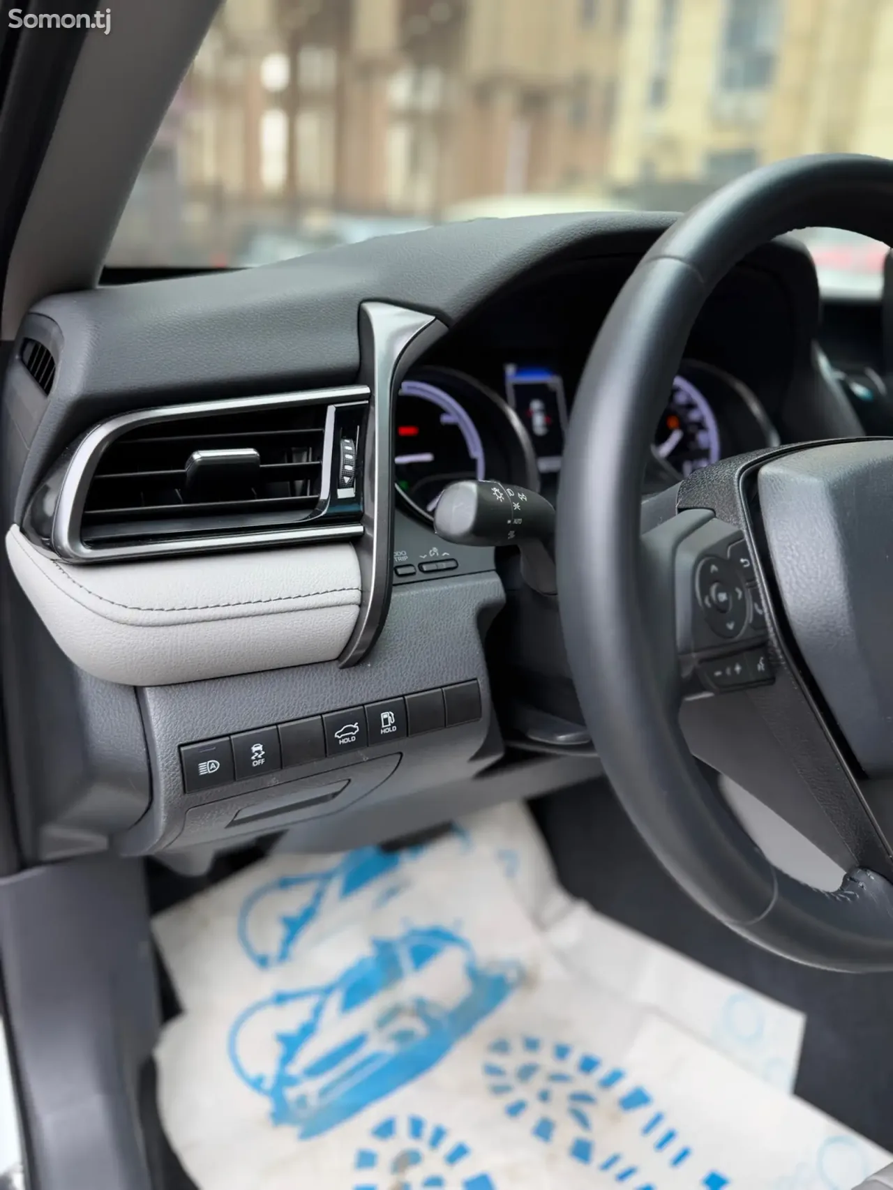 Toyota Camry 2022 · 2.5 AT