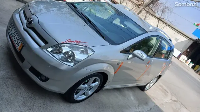 Toyota Corolla Verso 2006 · 1.8 MT