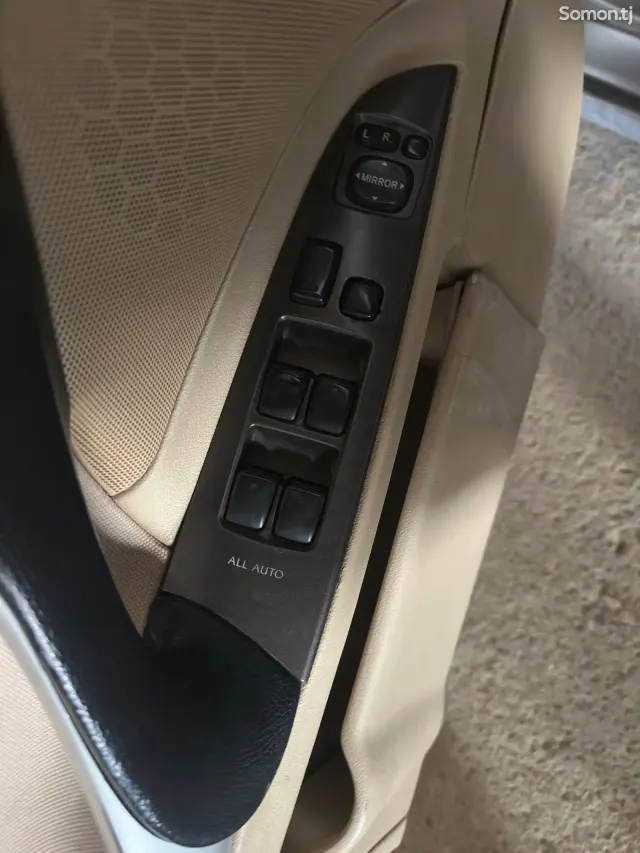 Lexus IS series 2006 · 3.0 AT