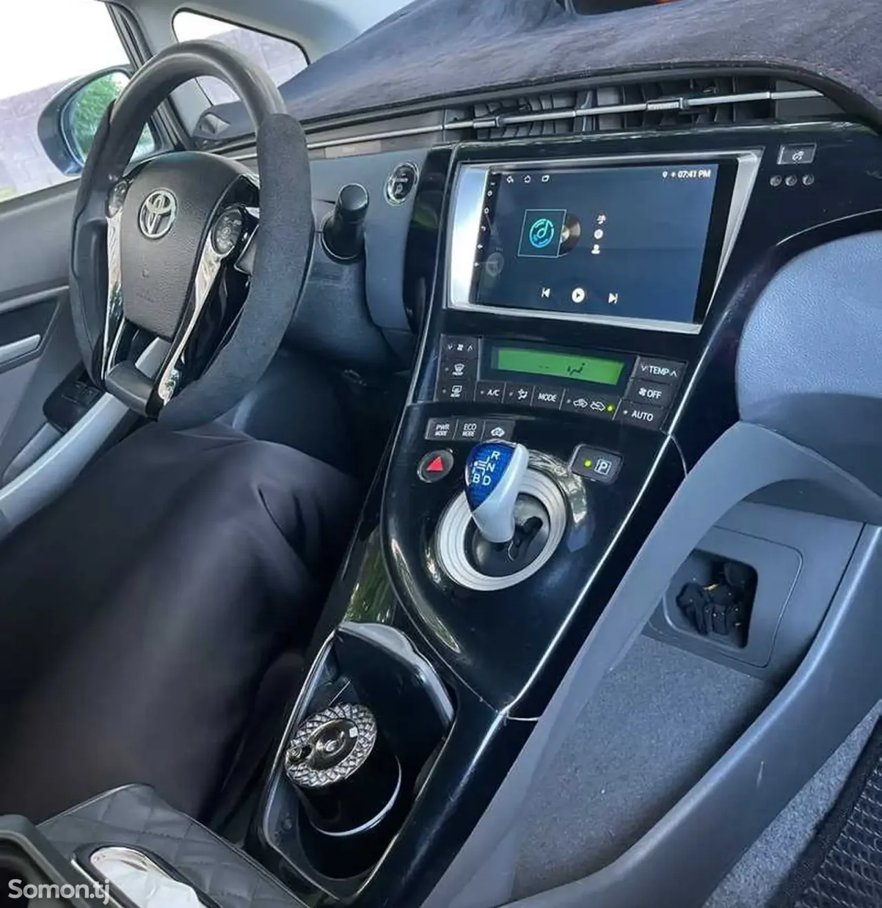 Toyota Prius 2009 · 1.8 AMT