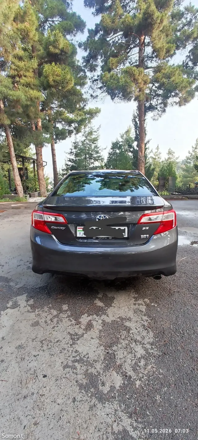 Toyota Camry 2014 · 2.5 AT