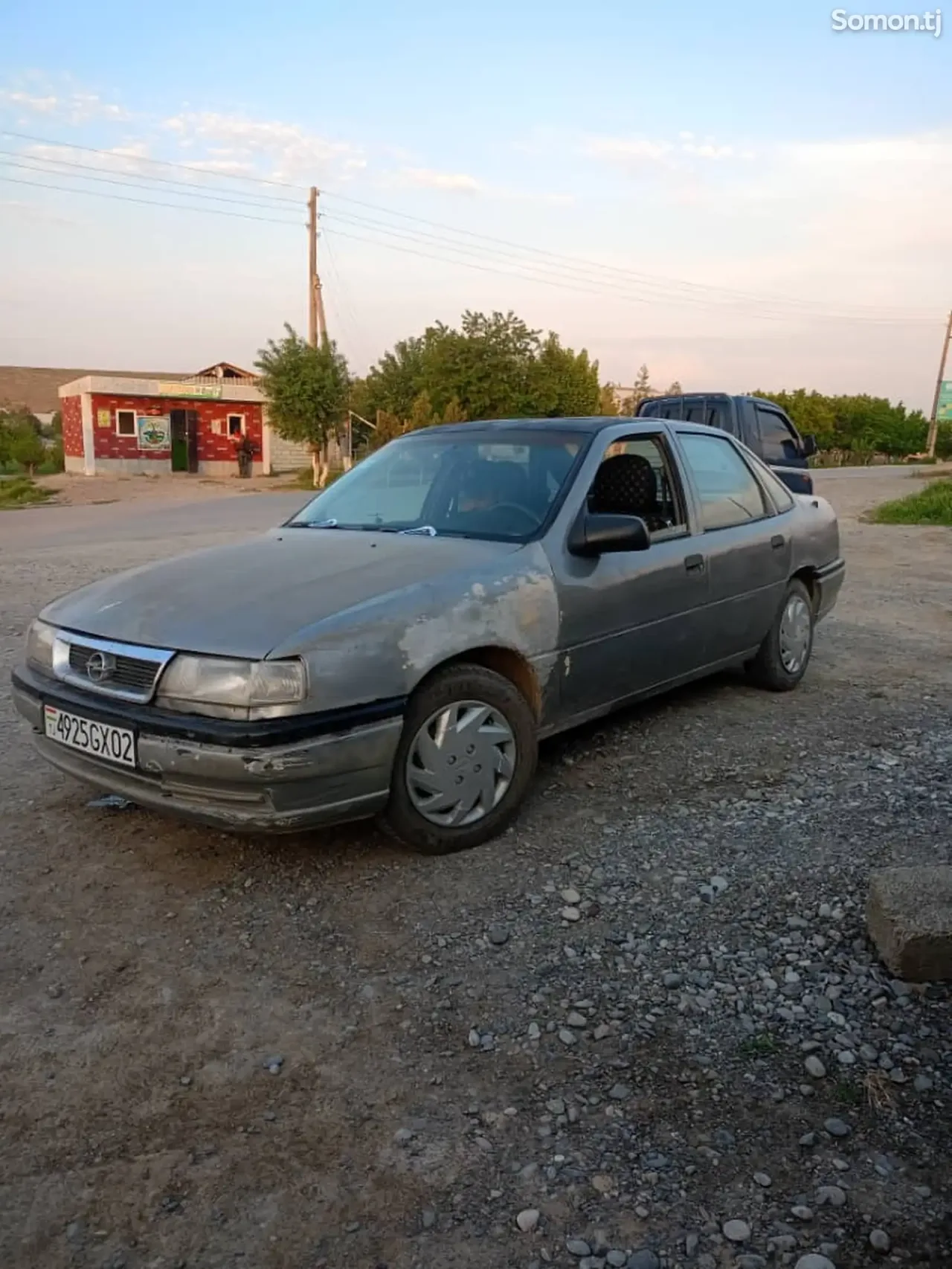 Opel Vectra A 1992 · 1.8 MT