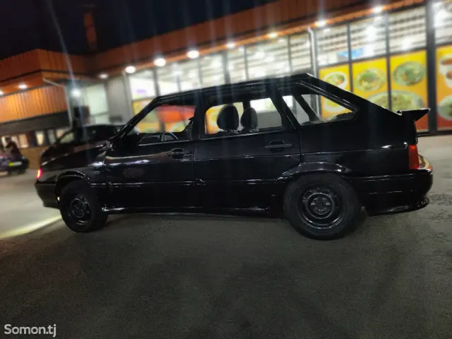 Lada (ВАЗ) 2114 2005 · 1.6 MT