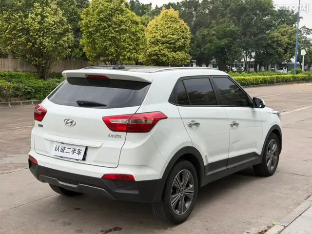 Hyundai ix35 2015 · 1.6 AT