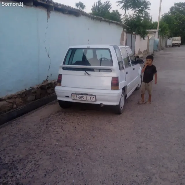 Daewoo Tico 1996 · 1.0 MT