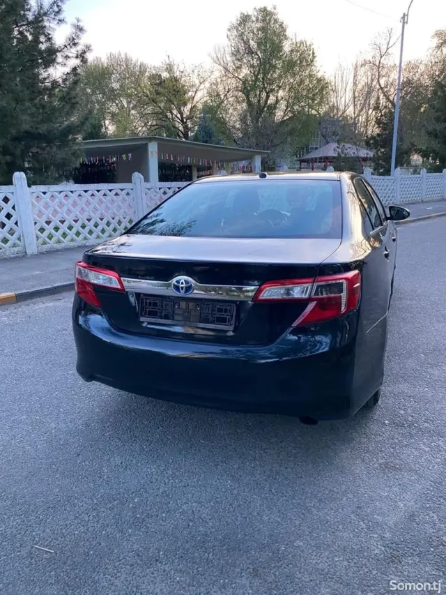 Toyota Camry 2014 · 2.5 AT