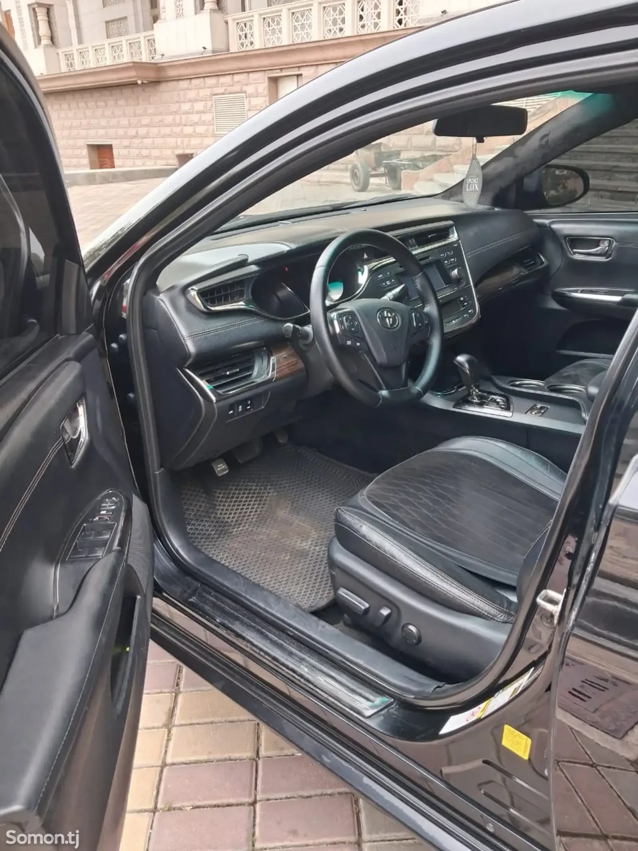 Toyota Avalon 2014 · 3.5 AT