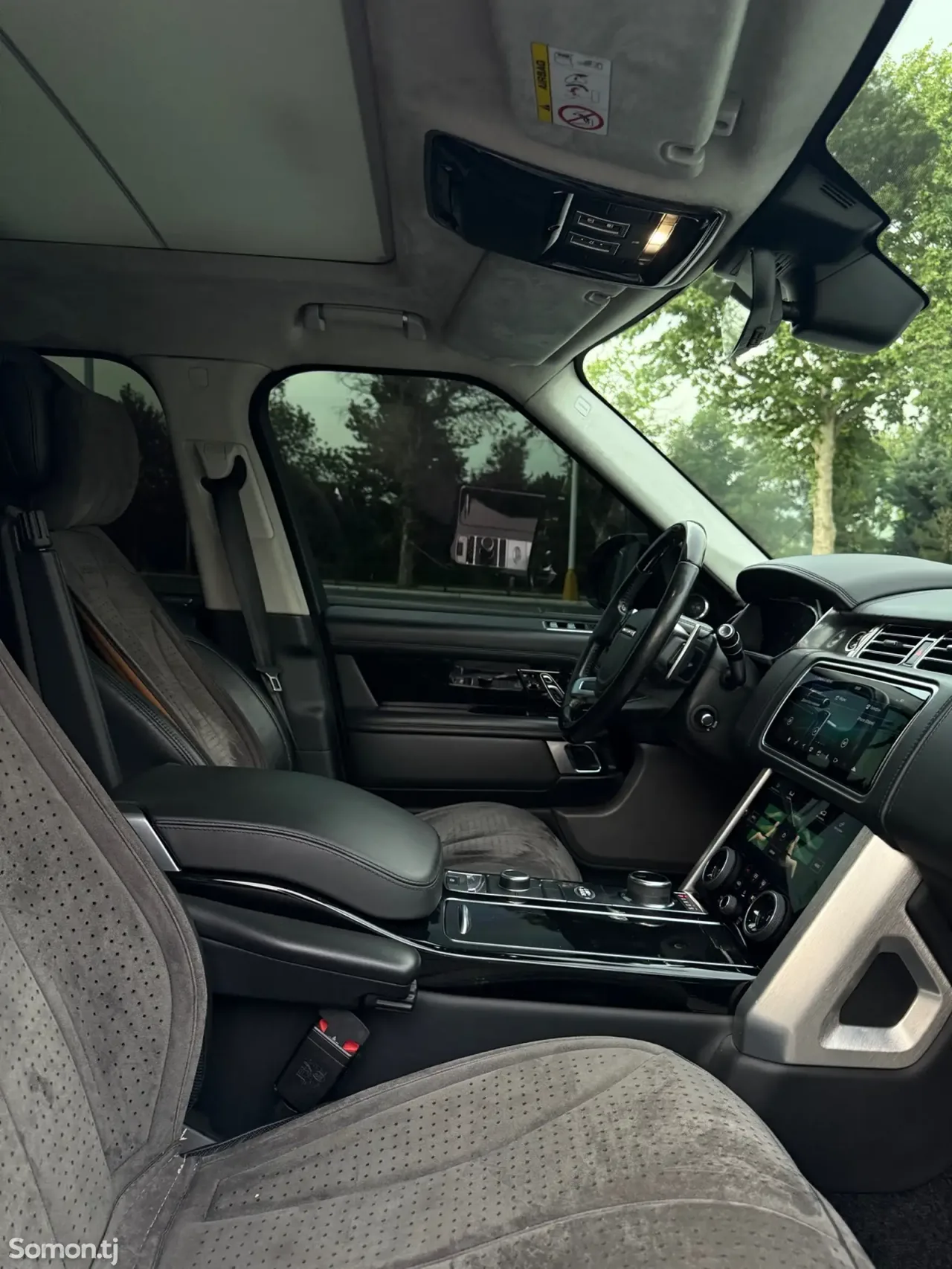 Land Rover Vogue 2019 · 5.0 AT