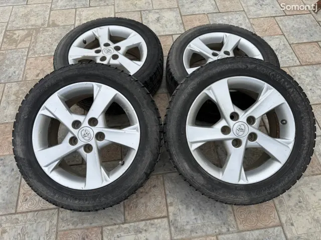 Toyota Corolla 2012 · 1.6 AT