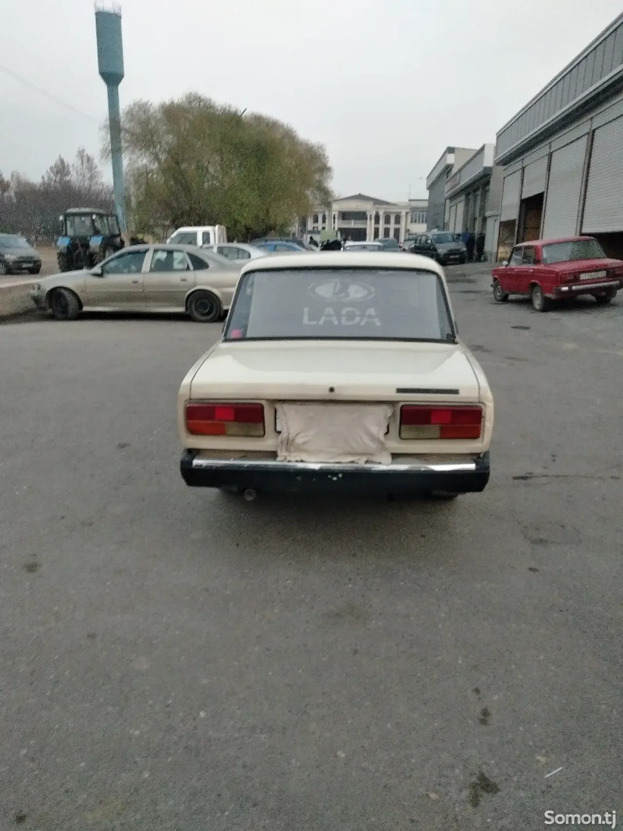 Lada (ВАЗ) 2107 1995 · 1.3 MT