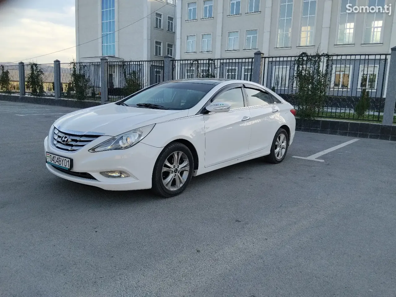 Hyundai Sonata 2010 · 2.0 AT