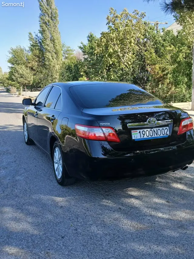 Toyota Camry 2010 · 2.4 AT