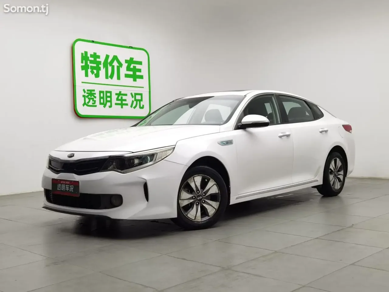 Kia K5 2017 · 2.0 AT