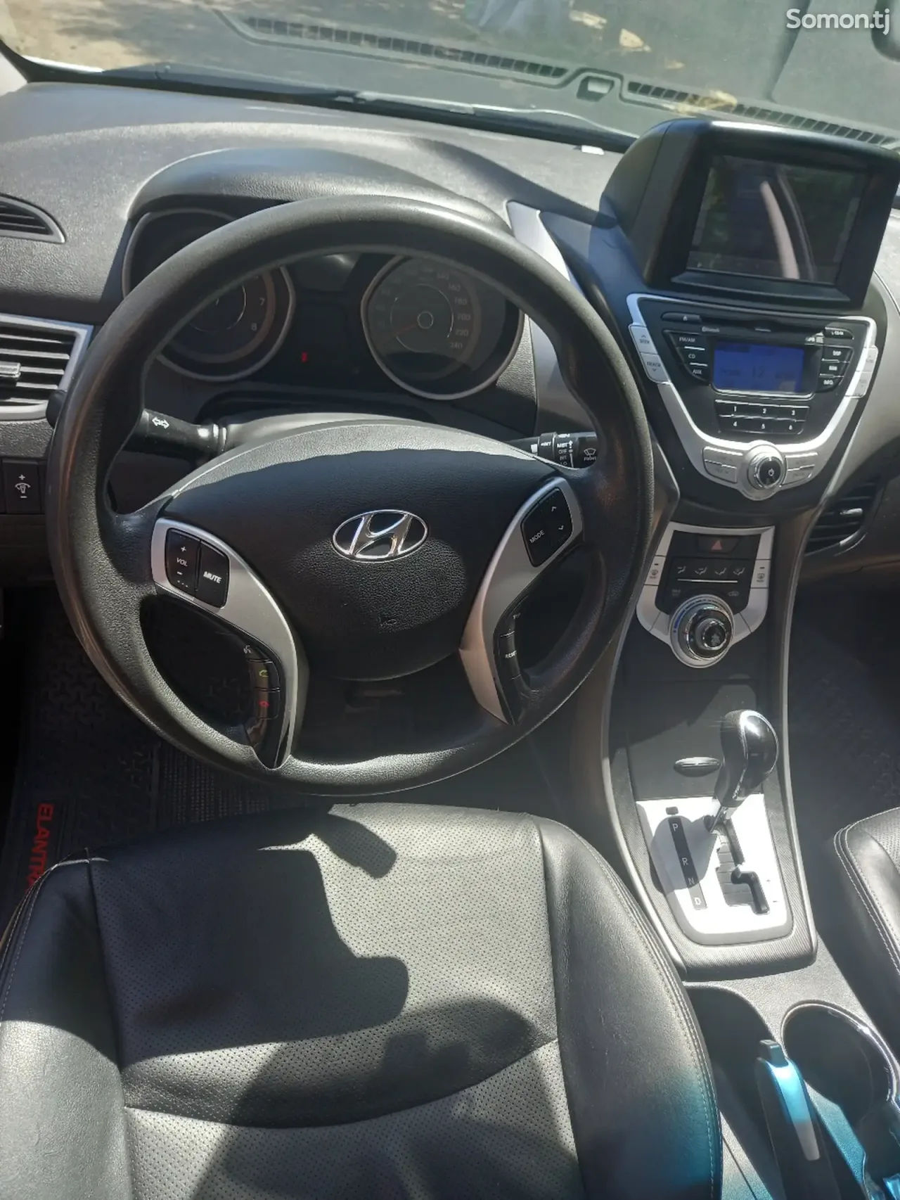 Hyundai Avante 2011 · 1.6 AT