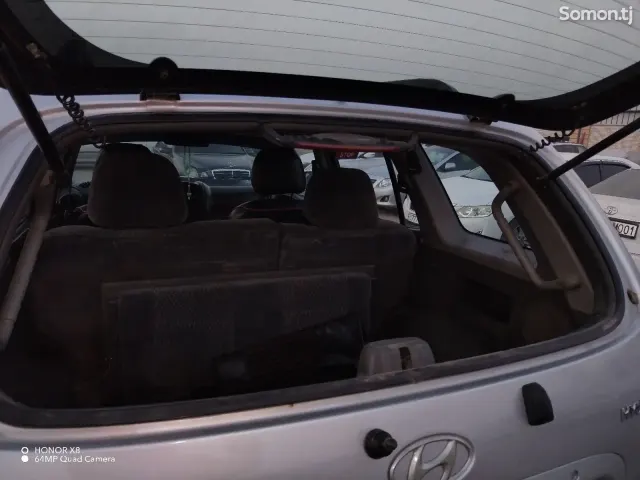 Hyundai Santa Fe 2001 · 2.0 MT
