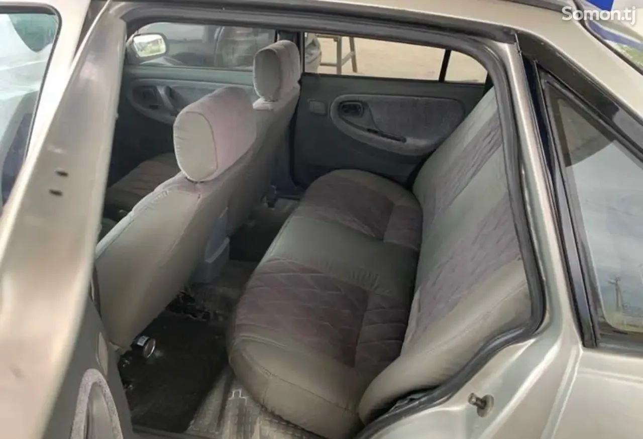 Daewoo Nexia 1996 · 1.6 MT