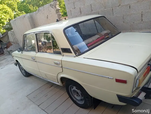 Lada (ВАЗ) 2106 1983 · 1.3 MT