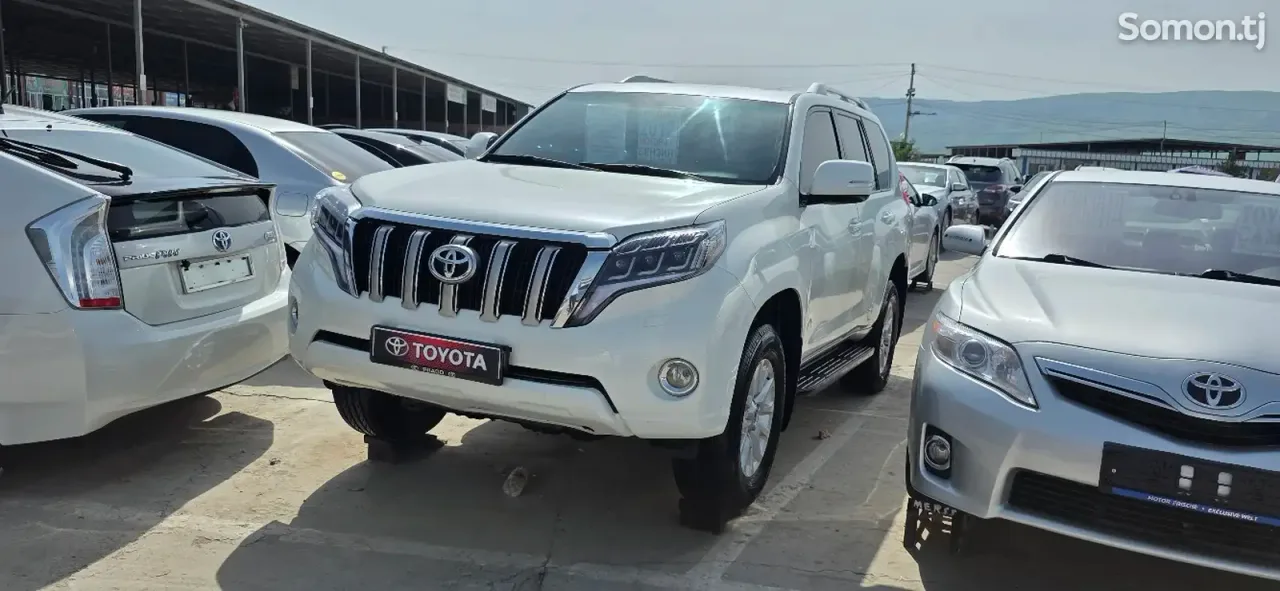 Toyota Land Cruiser Prado 2012 · 4.0 AT