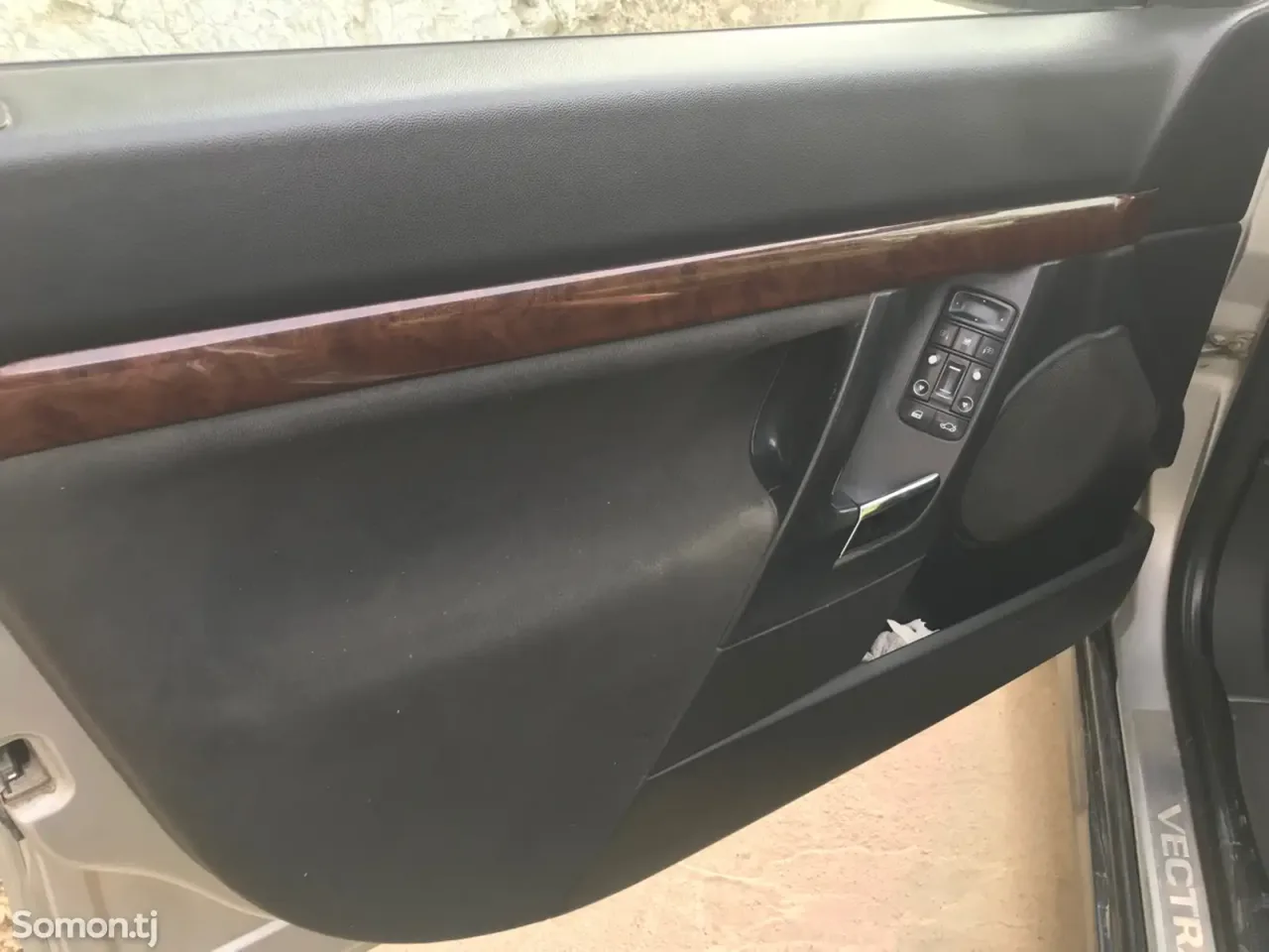 Opel Vectra C 2002 · 2.2 MT