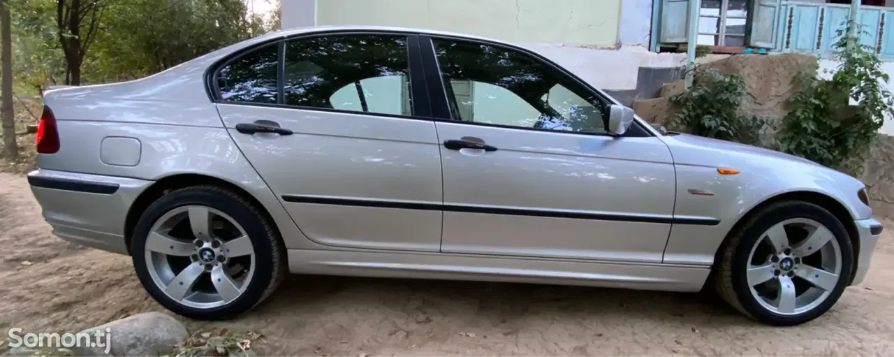 BMW 3 series 1999 · 1.8 MT