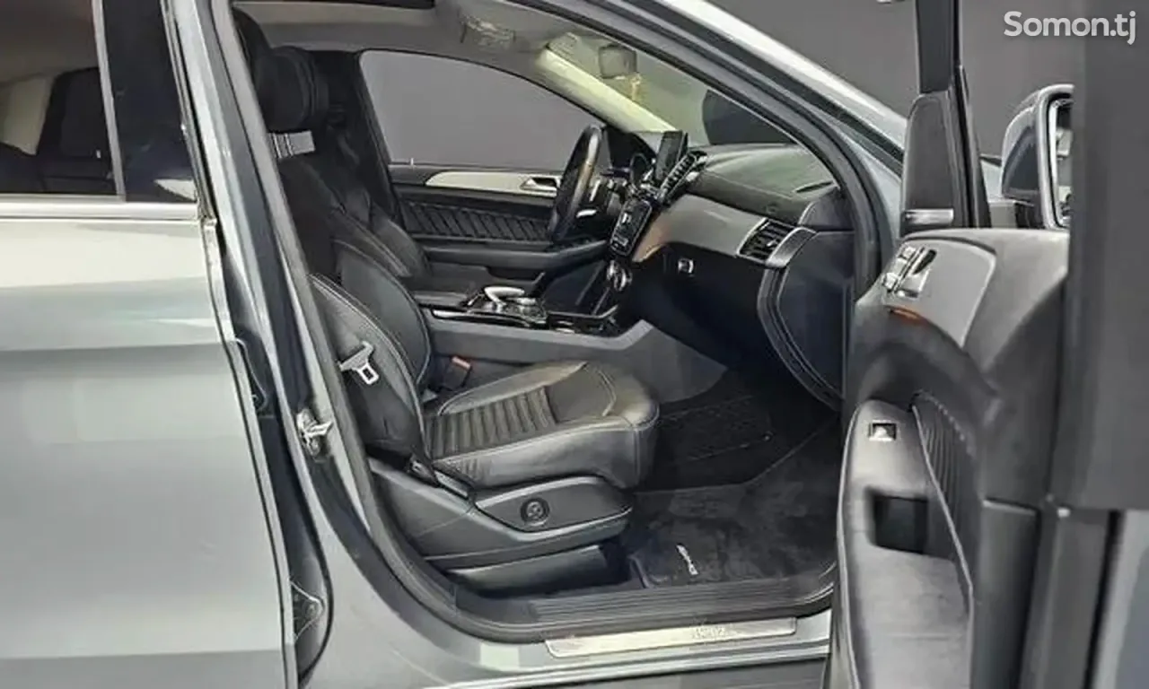 Mercedes-Benz GLE class 2017 · 3.5 AT