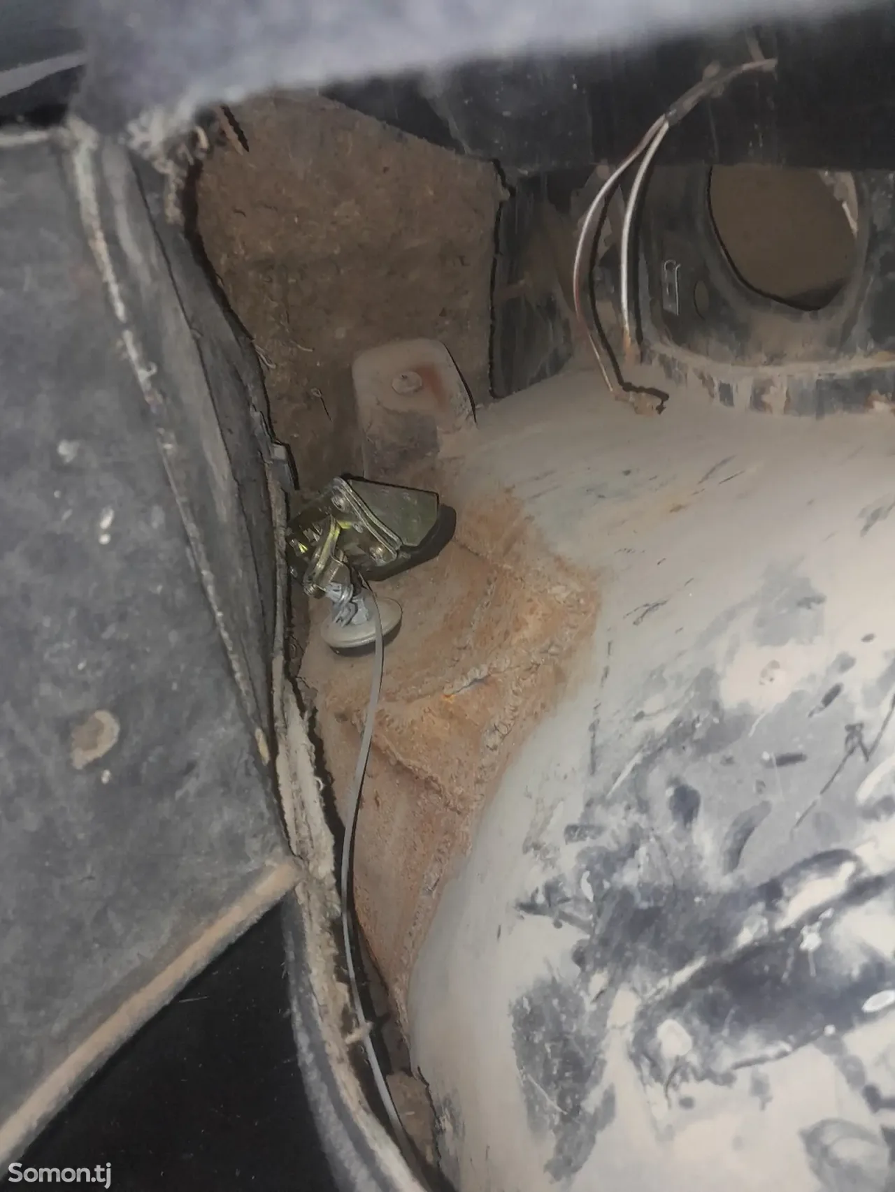 Opel Vectra A 1994 · 1.6 MT