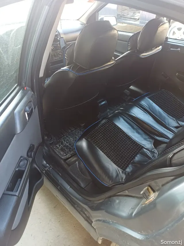 Opel Astra G 2001 · 1.6 MT