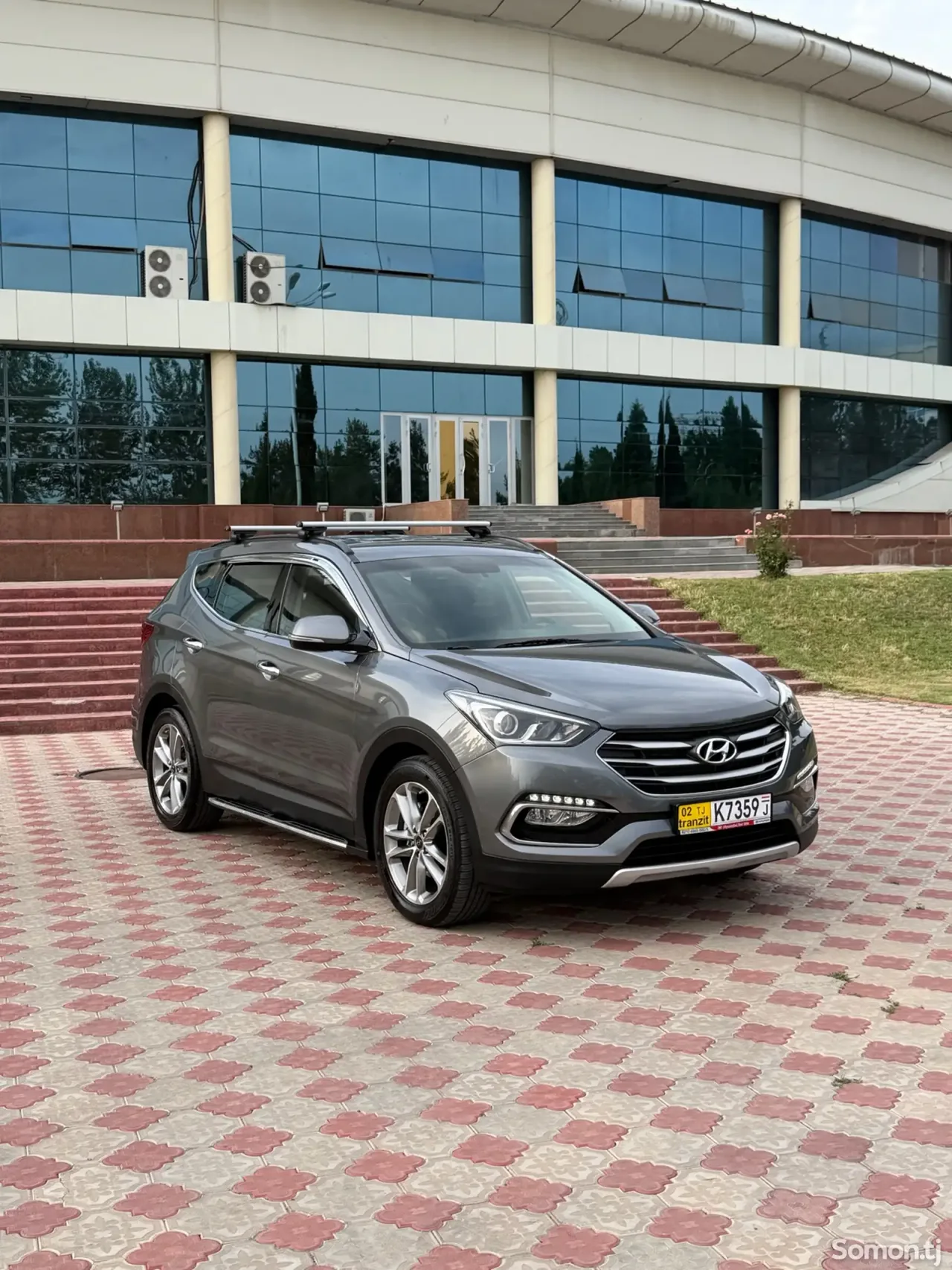 Hyundai Santa Fe 2016 · 2.0 AT