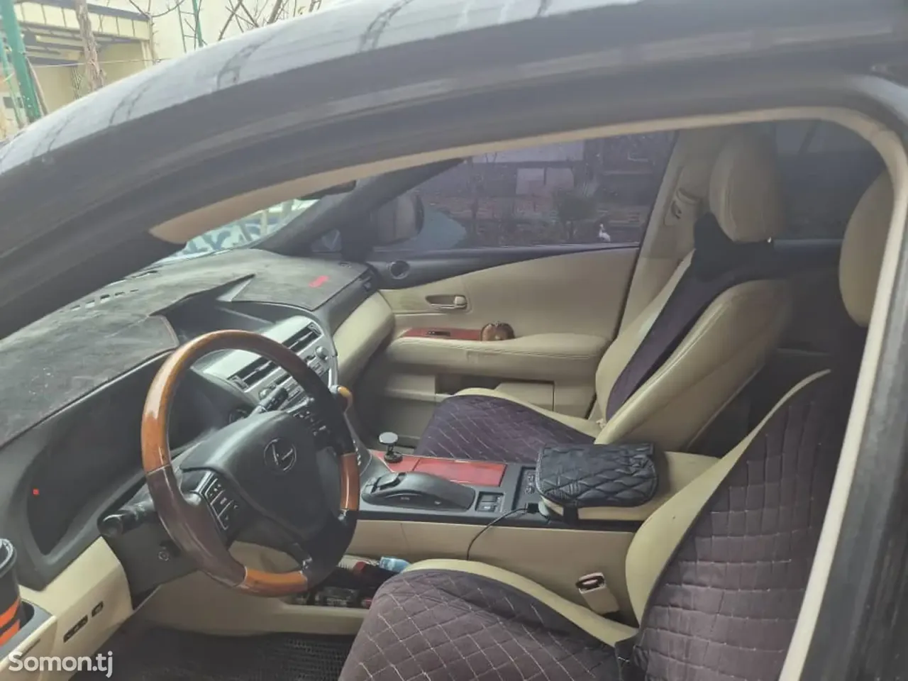 Lexus RX series 2012 · 3.5 AT