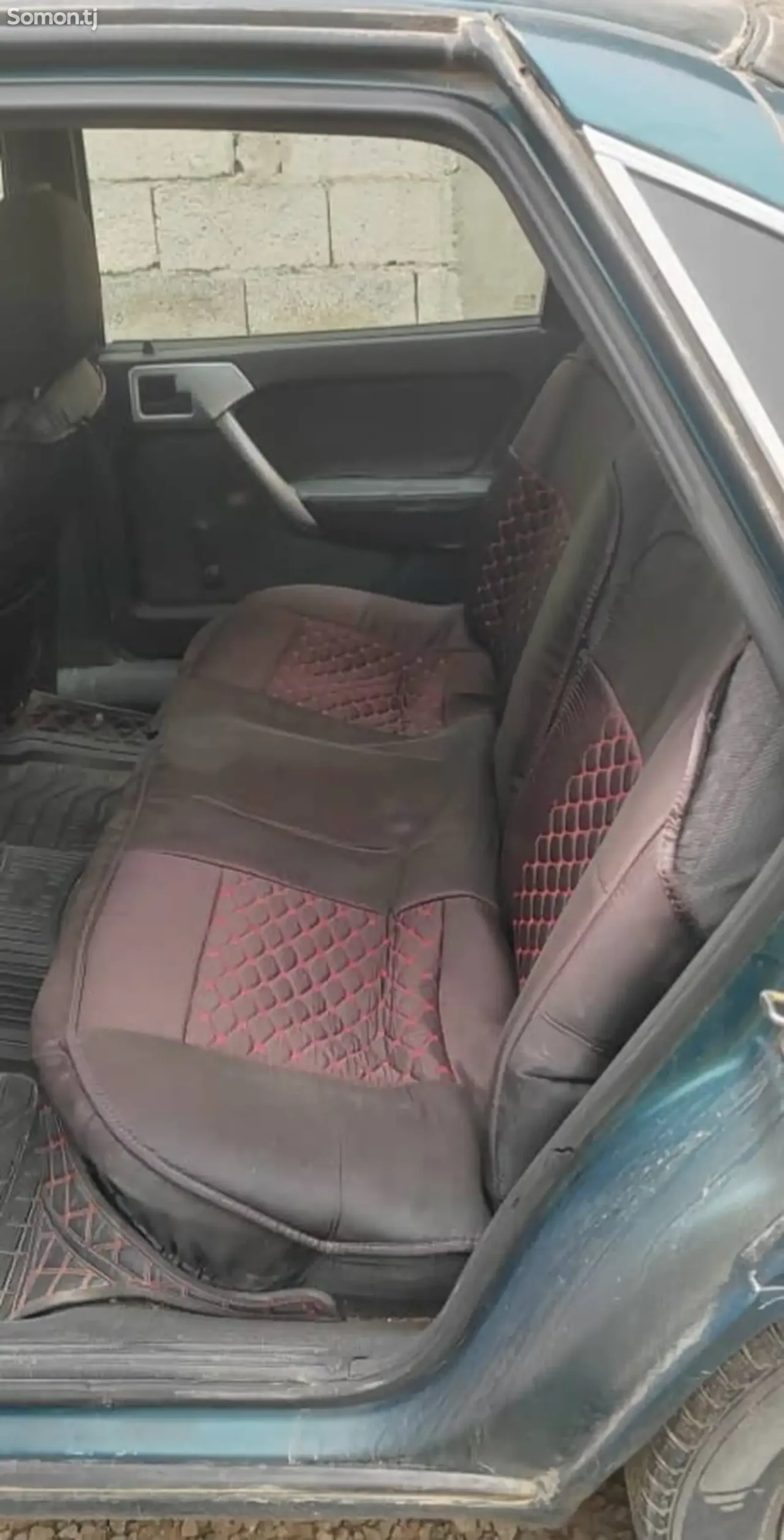 Opel Vectra A 1995 · 1.8 MT