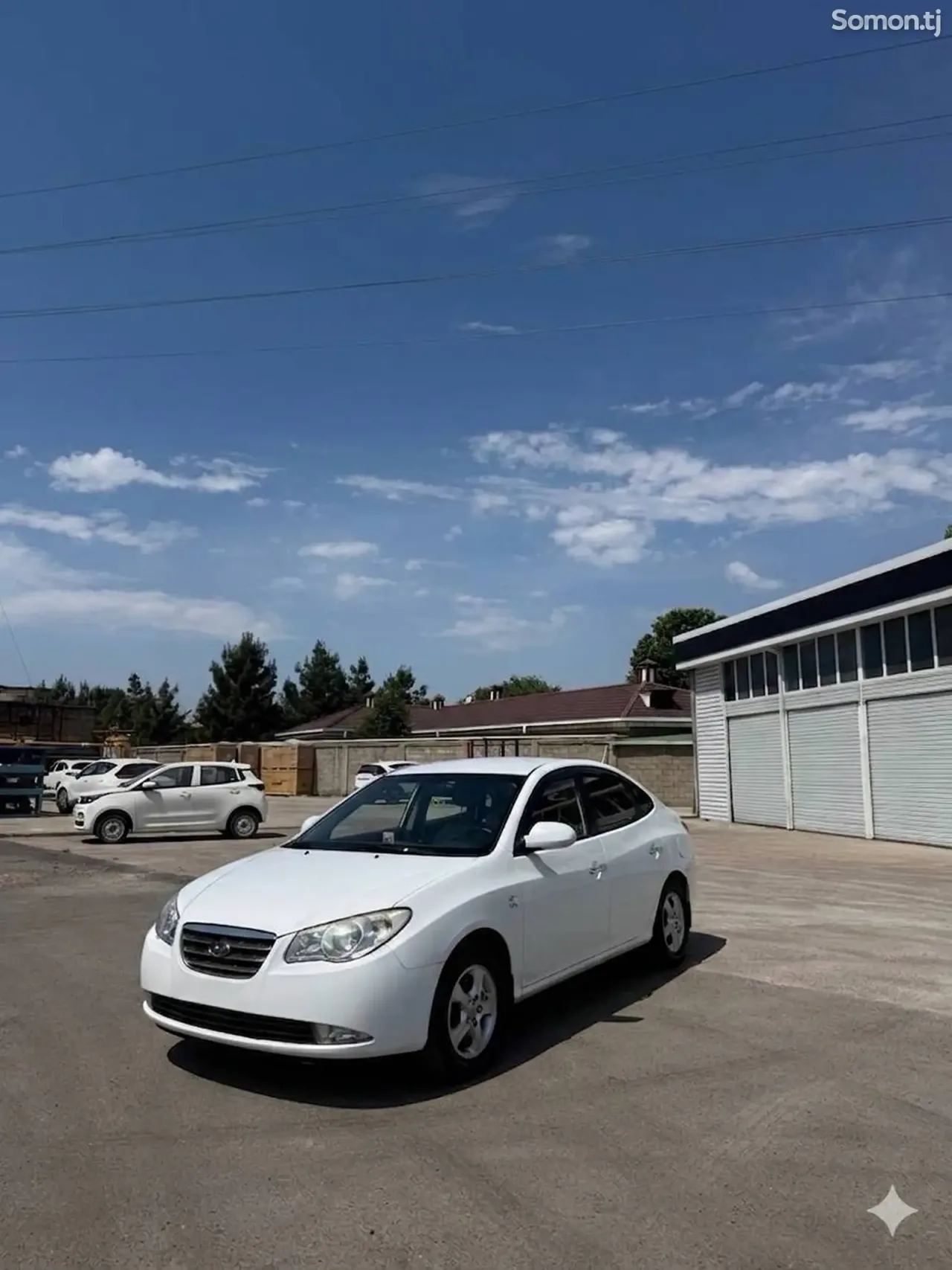 Hyundai Avante 2009 · 1.6 AT